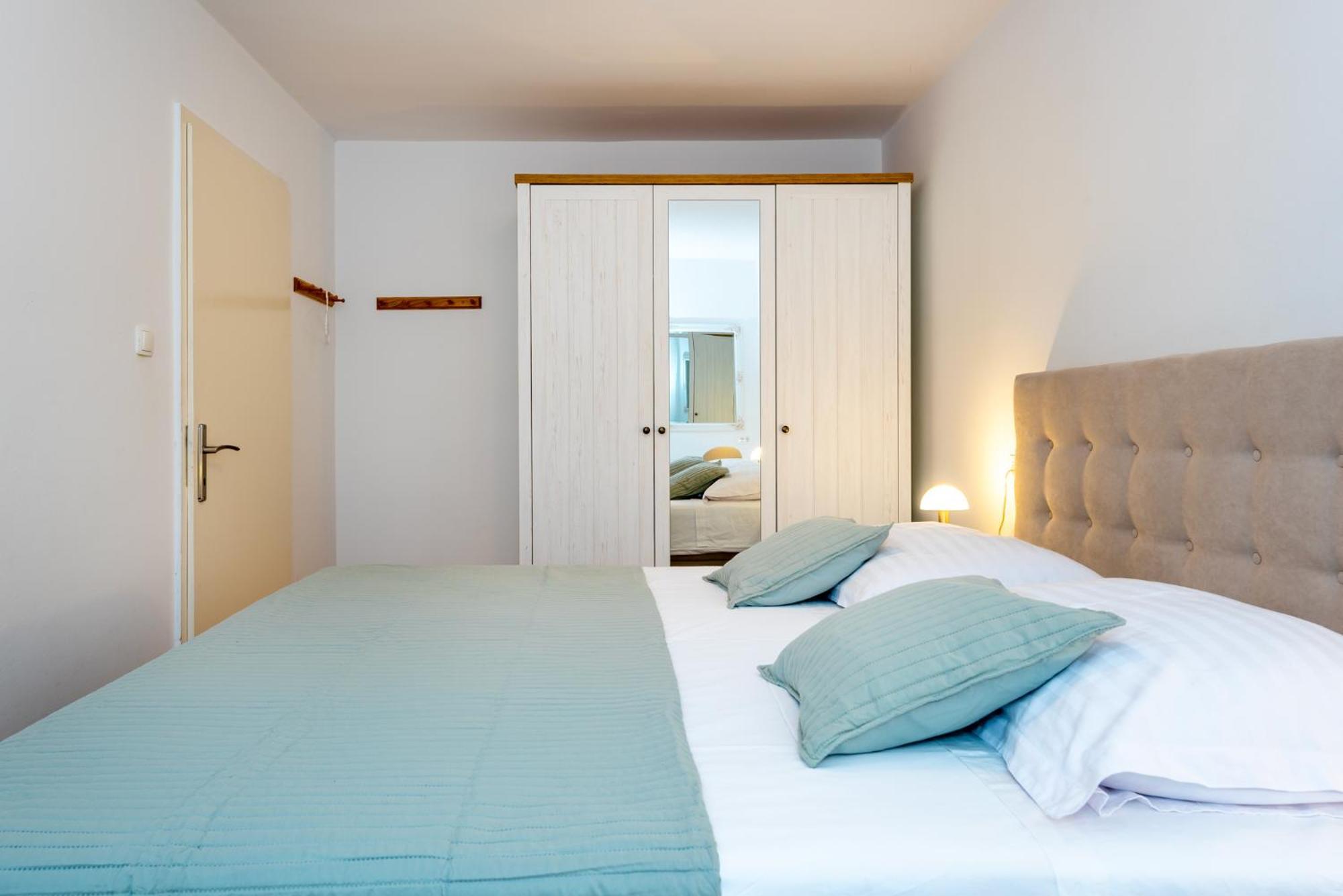 Apartments Duilo Skradin Quarto foto